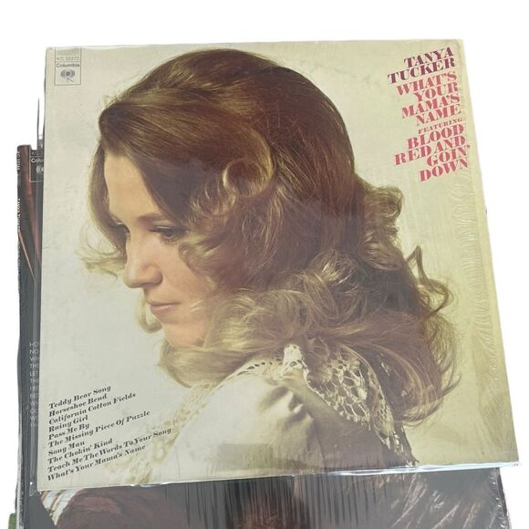 TANYA TUCKER “WHATS YOUR MAMA’S NAME” 1973 VINYL RECORD VINTAGE - Picture 4 of 10